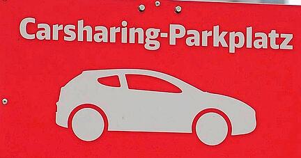 Wird Carsharing in der Wohnanlage geboten, entfallen fünf reguläre Stellplätze. Es müssen aber nicht zwingend E-Autos gemeinsam genutzt werden.
Foto: Archiv/Mugler