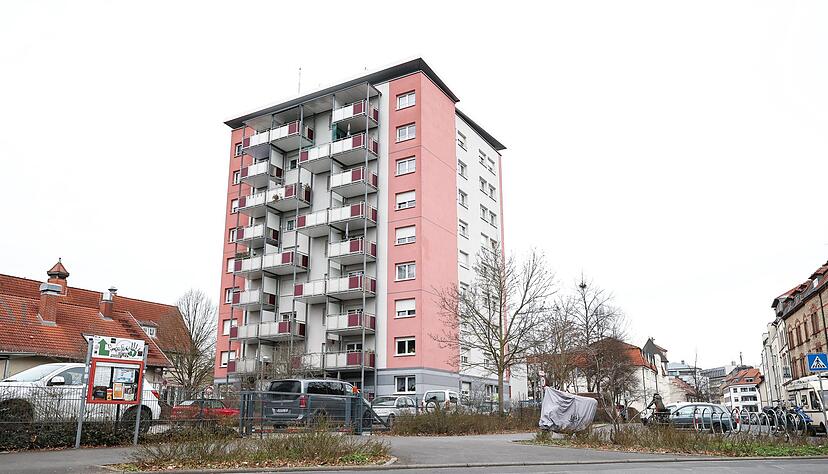 In diesem Haus starb die junge Frau. (Archivbild)