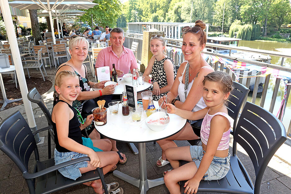 Familie aus Bremerhafen an der Neckarmeile