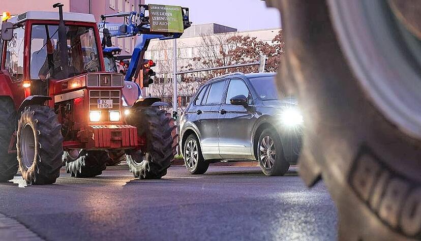 Demonstration auf der Stra&szlig;e und im Netz: Nicht nur Landwirte wollen am kommenden Montag gegen die Bundesregierung protestieren.
Foto: dpa