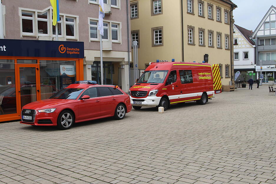 Neckarsulm

vermutlich in der Nacht auf den 1. Mai wurde Duschbad oder etwas ähliches in den Brunnen am Marktplatz in Neckarulm eingebracht, der Brunnen Schäumte kräftig als die Einsatzkräfte der Feuerwehr Neckarsulm mit dem Stichwort Gewässer