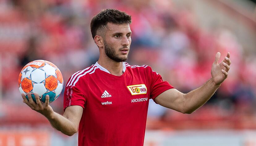 Leon Dajaku trägt ab sofort das Trikot des SSV Ulm. Leon Dajaku trägt ab sofort das Trikot des SSV Ulm.