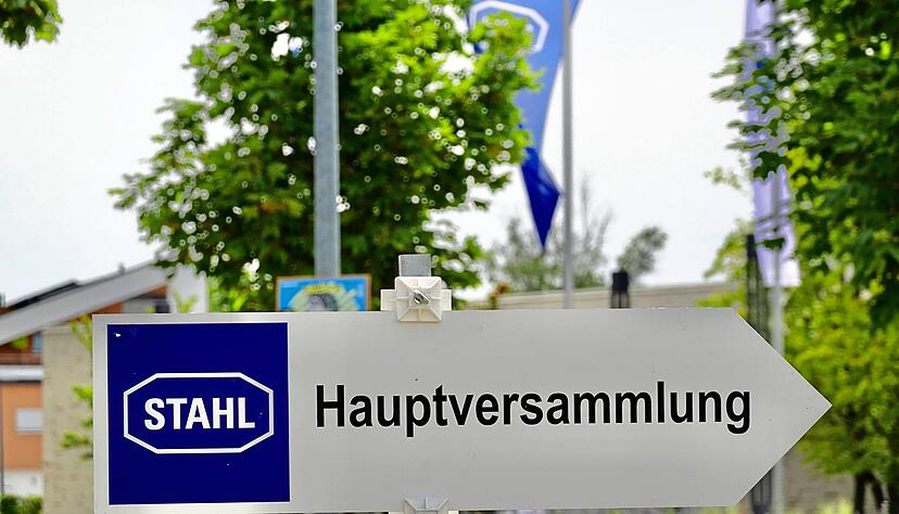 Nach drei Jahren wieder einmal in Präsenz: Hier geht es zur R.-Stahl-Hauptversammlung in der Pfedelbacher "Nobelgusch".
Foto: Christian Gleichauf