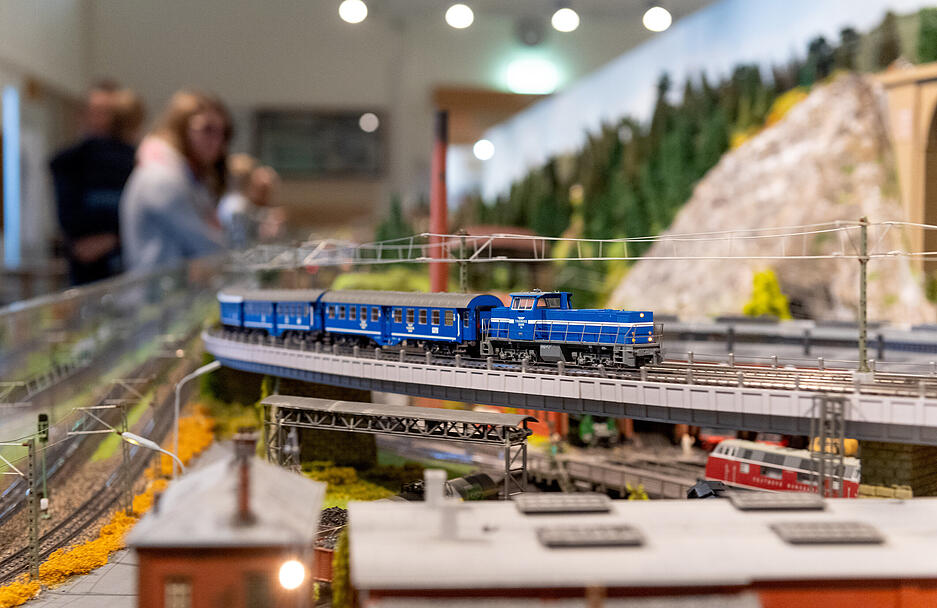 Die Züge fahren wieder: Nach einem schweren Brand war die Anlage lange für Besucher geschlossen. Die Züge fahren wieder: Nach einem schweren Brand war die Anlage lange für Besucher geschlossen.