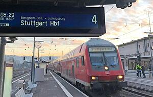 Beim Stimme-Test am Freitag waren alle Regionalzüge zwischen 7 und 8.30 Uhr im Heilbronner Hauptbahnhof pünktlich. Das war die Tage zuvor anders.
Foto: Friese