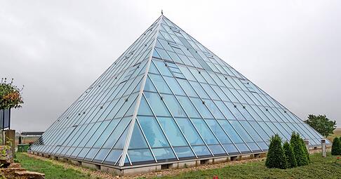 Das Pyramiden-Wohnhaus in Bönnigheim erinnert an ein Kunstwerk. Das Wohnen der Zukunft? Nein. Ein Luxusobjekt, sagt der Erfinder.