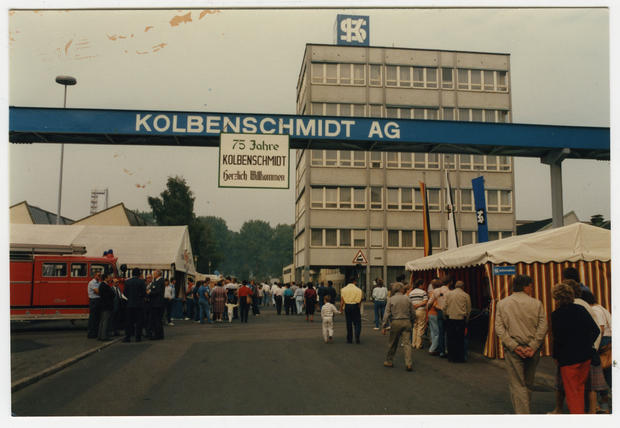 17.10.85 - Das Unternehmen feiert 75-j&auml;hriges Firmenjubil&auml;um.