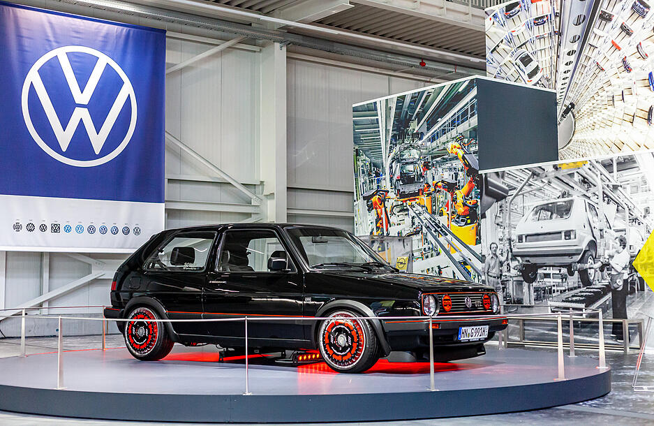 Autofans sind bei der "Faszination Tuning – VW vs. Opel" im Technikmuseum Sinsheim genau richtig.