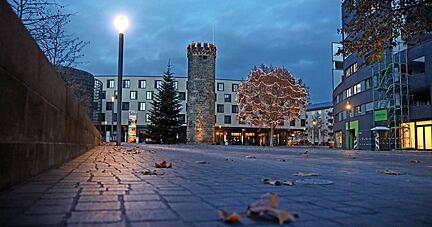 Die Innenstadt ist leer und wird vorerst leer bleiben: Viele Einzelhändler sind schwer getroffen.
Foto: Ralf Seidel Die Innenstadt ist leer und wird vorerst leer bleiben: Viele Einzelhändler sind schwer getroffen.
Foto: Ralf Seidel