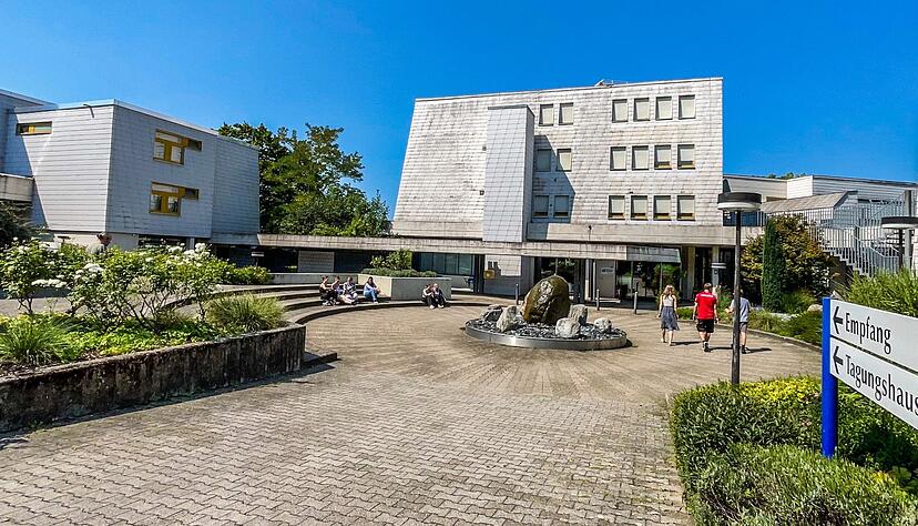 Die Geb&auml;ude der Evangelischen Tagungsst&auml;tte sind in die Jahre gekommen.