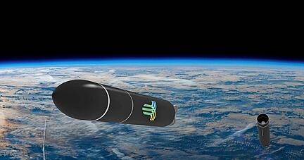 Isabella Verri aus Italien am Prototypen der Testrakete SR75. Sie soll im September auf 50 Kilometer Höhe geschossen werden.