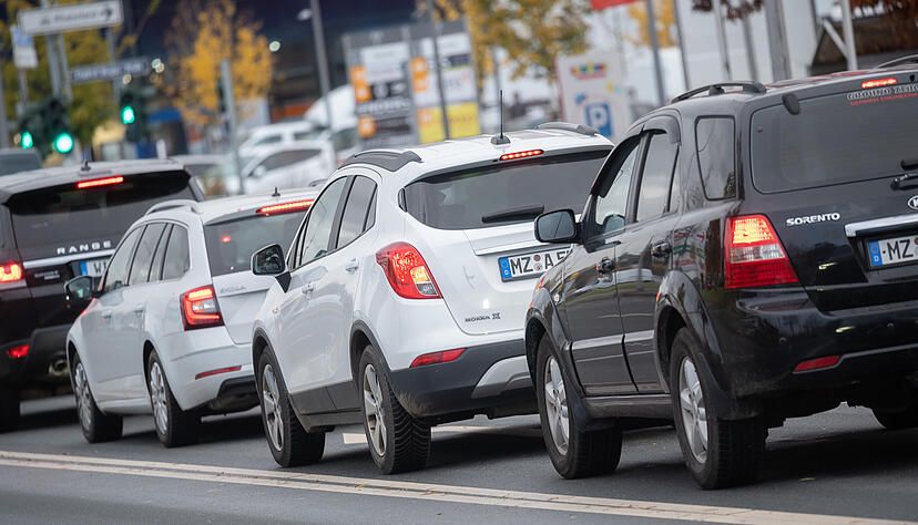 Staus lassen sich vermeiden, beispielsweise durch die Mitfahrplattform twogo.