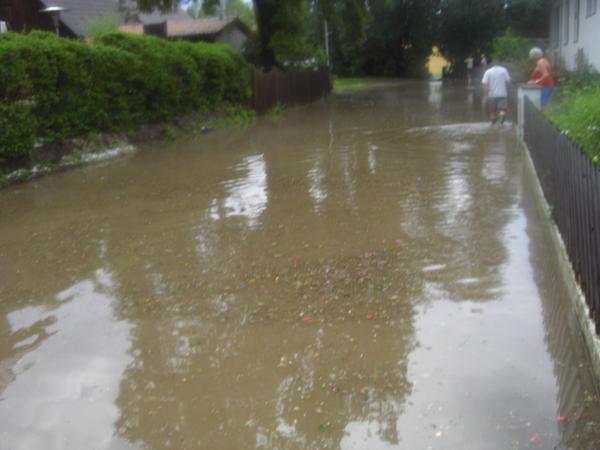 Wassermassen in Abstatt.