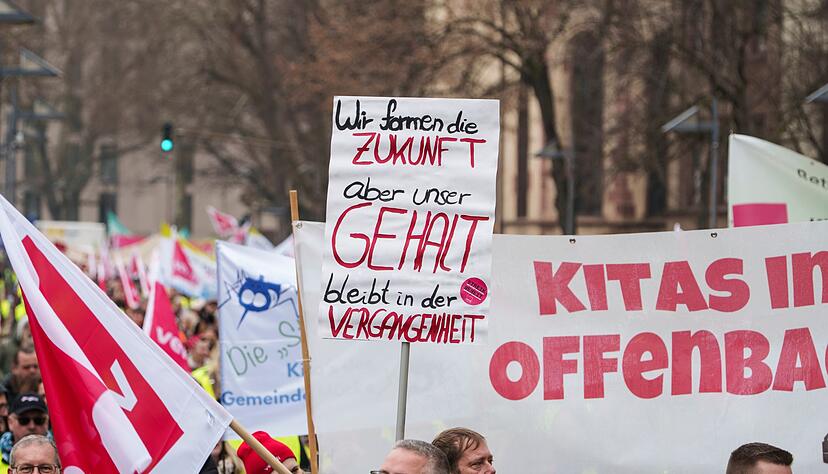 In Deutschland gibt es eine Vielzahl an Gewerkschaften - f&uuml;r eine Mitgliedschaft muss eine Verbindung zwischen Beruf und Gewerkschaft bestehen.