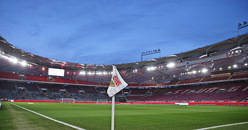 Die Aufstellung des VfB Stuttgart gegen Eintracht Frankfurt ist da. Spielbeginn ist am Dienstagabend um 18.30 Uhr in der MHP-Arena.
