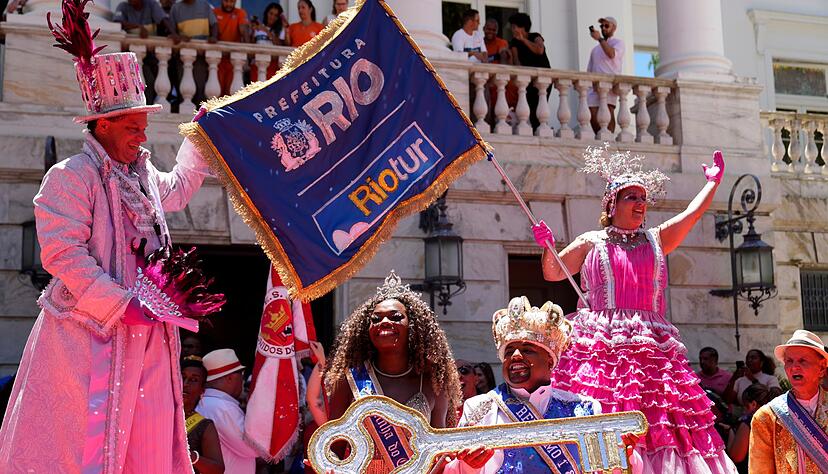 Rios Stadtverwaltung rechnet mit einem wirtschaftlichen Umsatz von umgerechnet 936 Millionen Euro w&auml;hrend der Karnevalssaison.