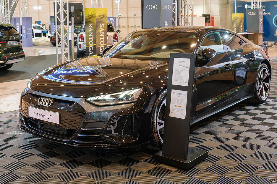 Auch dieses Elektro-Modell von Audi besitzt ein Keyless-Go-System: Der Audi e-tron GT.