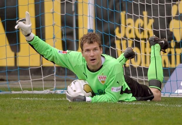 Der VfB-Keeper ist der älteste Spieler der Fußball-Bundesliga, er hat in seiner Karriere fast alles erreicht, aber zumindest auf dem Platz ist er mit zunehmendem Alter nicht ruhiger, ausgeglichener oder gelassener geworden.