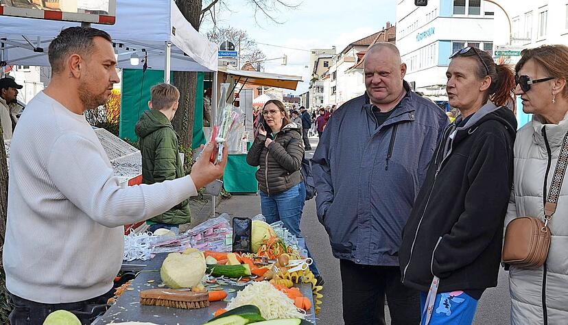 Nach dem enormen Andrang am Wochenende ging es Montag etwas ruhiger auf dem Heilbronner Pferdemarkt zu. Nach dem enormen Andrang am Wochenende ging es Montag etwas ruhiger auf dem Heilbronner Pferdemarkt zu.