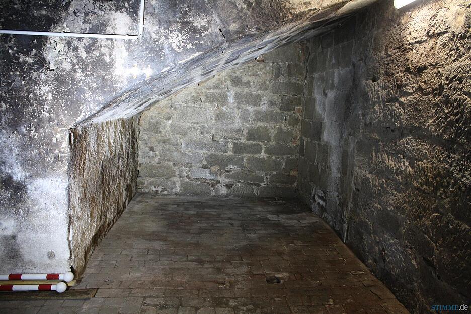 Unter der Treppe war laut Plan eine kleine Keller-Küche vorgesehen