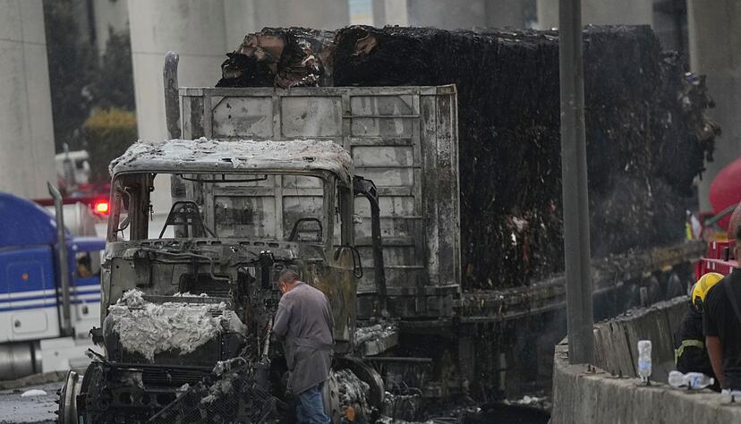 Acht Menschen kamen bei der Explosion ums Leben, 90 wurden verletzt.