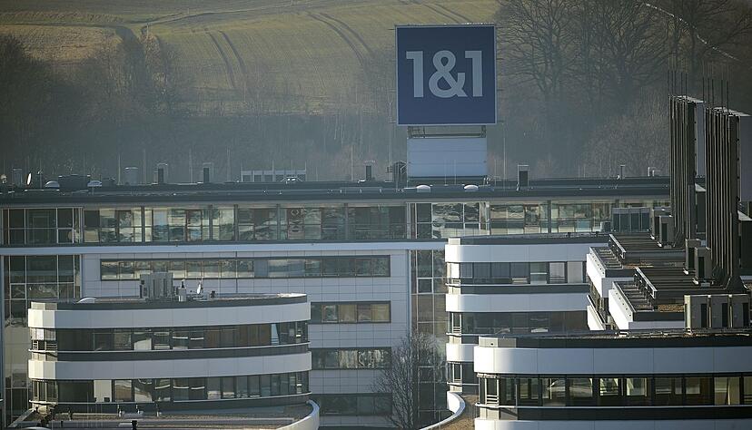 Das Foto zeigt den B&uuml;rokomplex des Internetunternehmens 1&1 in Montabaur.