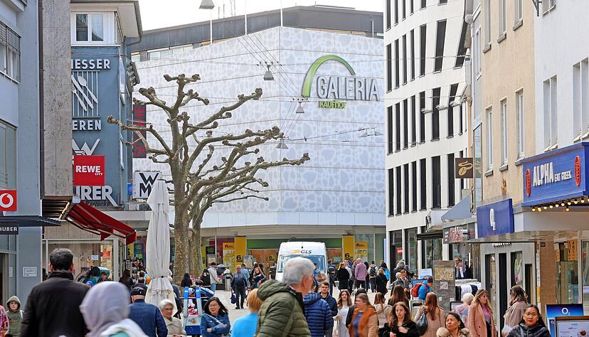 Die Galeria-Kaufhof-Filiale in Heilbronn bleibt der Stadt erhalten.
Foto: Archiv/Ralf Seidel Die Galeria-Kaufhof-Filiale in Heilbronn bleibt der Stadt erhalten.
Foto: Archiv/Ralf Seidel