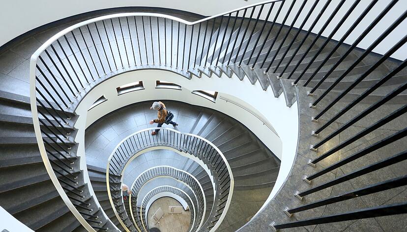 Es muss nicht immer das lange Workout sein: Auch kleine Einheiten haben Forschern zufolge bereits einen Effekt.