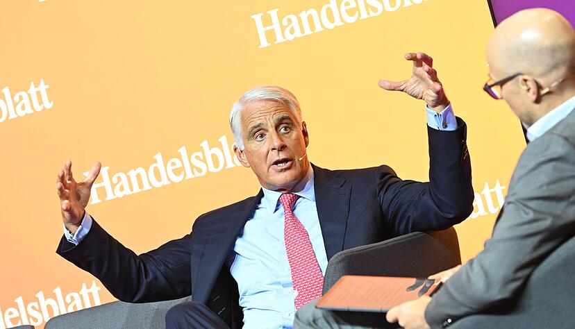 Im Herzen Frankfurts erläutert der Unicredit-Chef seine Pläne zu einer Übernahme der Commerzbank. (Foto Handout)