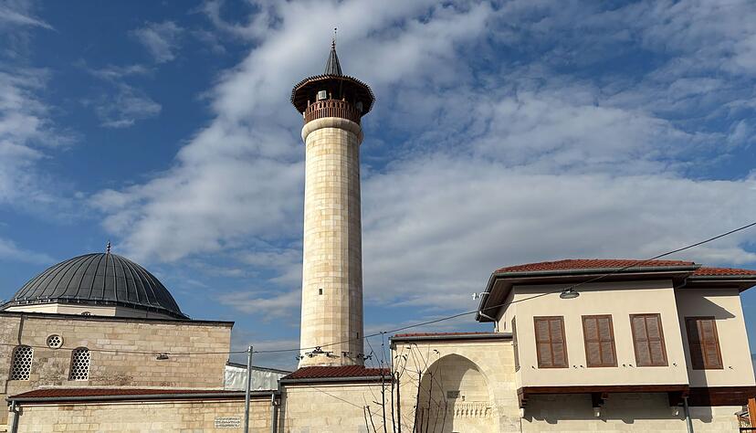 Die Habibi Neccar-Moschee wurde p&uuml;nktlich zum Besuch des Pr&auml;sidenten fertiggestellt.