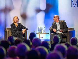 Bei der 61. Abendvorlesung mit Prof. Dr. med. Christiane Tiefenbacher stand das Thema: „Gendermedizin - Frauenherzen schlagen anders“ im Fokus. Bei der 61. Abendvorlesung mit Prof. Dr. med. Christiane Tiefenbacher stand das Thema: „Gendermedizin - Frauenherzen schlagen anders“ im Fokus.