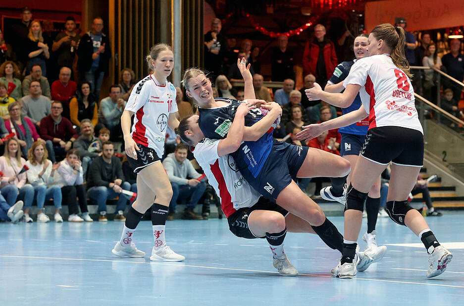 Kim Lara Hinkelmann wird gestoppt.