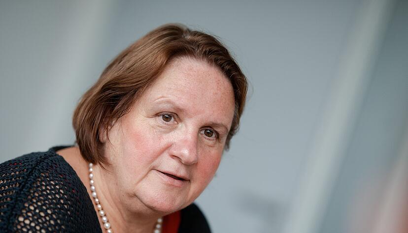 Theresa Schopper bei einem Interview mit der dpa in Stuttgart.