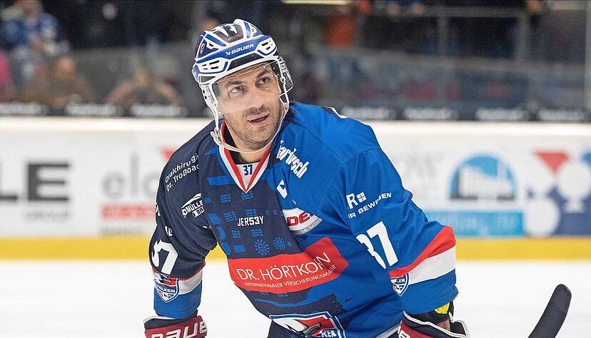 Frédérik Cabana hat die Falken besser gemacht: Der Center bleibt auch in der nächsten Saison ein Falke.
Foto: Andreas Veigel