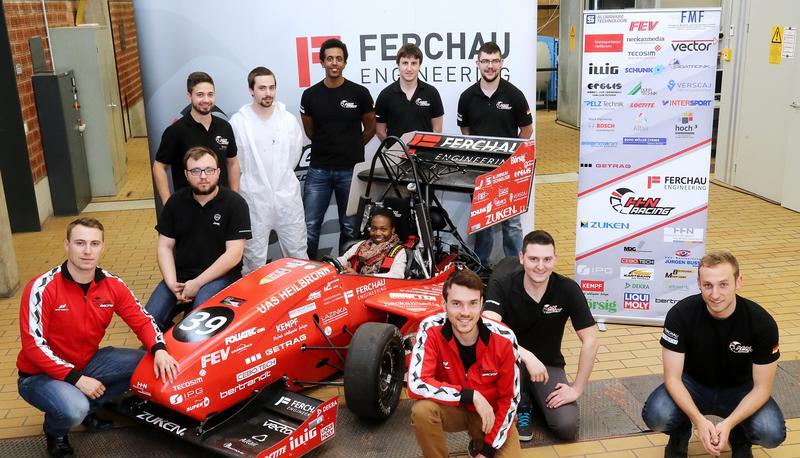 Das Racing-Team der Hochschule Heilbronn unterstützt der Ingenieurdienstleister Ferchau bereits seit 2008 als Hauptsponsor.
Foto: Archiv/Sawatzki Das Racing-Team der Hochschule Heilbronn unterstützt der Ingenieurdienstleister Ferchau bereits seit 2008 als Hauptsponsor.
Foto: Archiv/Sawatzki