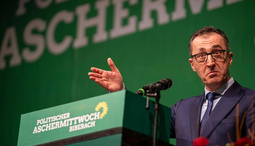 Gr&uuml;nen-Spitzenkandidat Cem &Ouml;zdemir d&uuml;rfte beim politischen Aschermittwoch in Biberach gegen die CDU austeilen. (Archivbild)