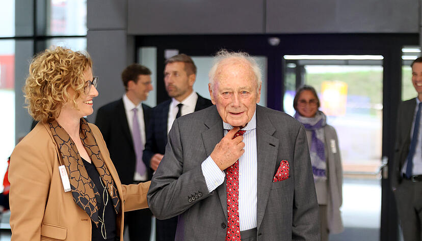 Einweihung Würth-Innovationszentrum CURIO in Künzelsau-Gaisbach mit Reinhold Würth