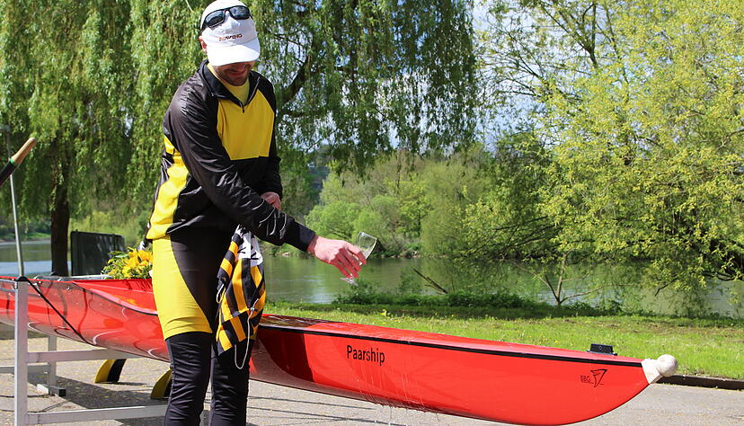 Jens Berg tauft die Paarship.