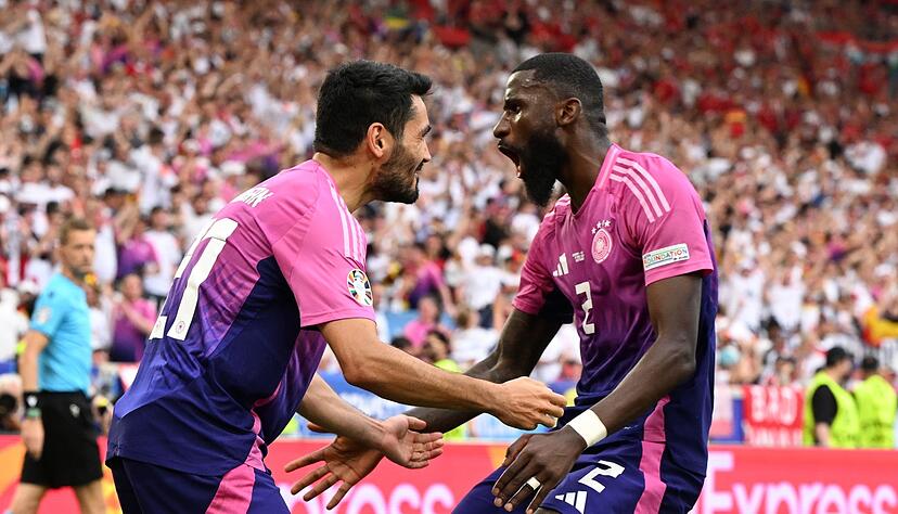 Die DFB-Elf trifft im Achtelfinale der EM 2024 auf Dänemark. Die DFB-Elf trifft im Achtelfinale der EM 2024 auf Dänemark.