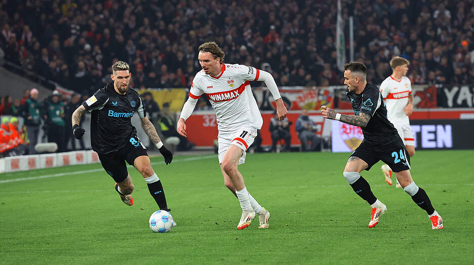 Nick Woltemade: Vor dem 1:0 gute Bewegung und Querpass zu Leweling. Setzte nach, dribbelte, kreierte Gefahr vor dem Tor der Gäste – und erzielt das 2:0. Auch am 3:1 beteiligt. Woltemade ist der Dreh- und Angelpunkt in der Offensive. Note: 1,5