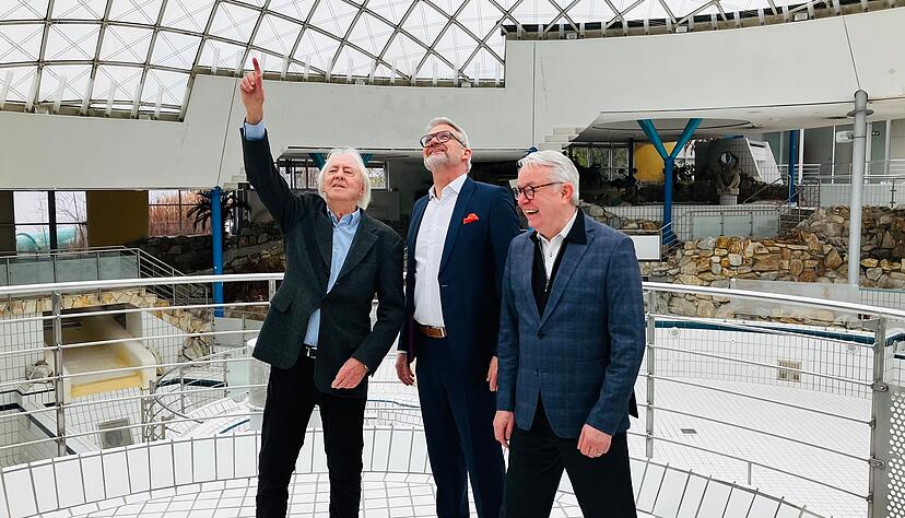Pressegespr&auml;ch zur geplanten Aquatoll-Wiederer&ouml;ffnung (von links): Ulrich Bechler, OB Steffen Hertwig und Klaus Grabbe.