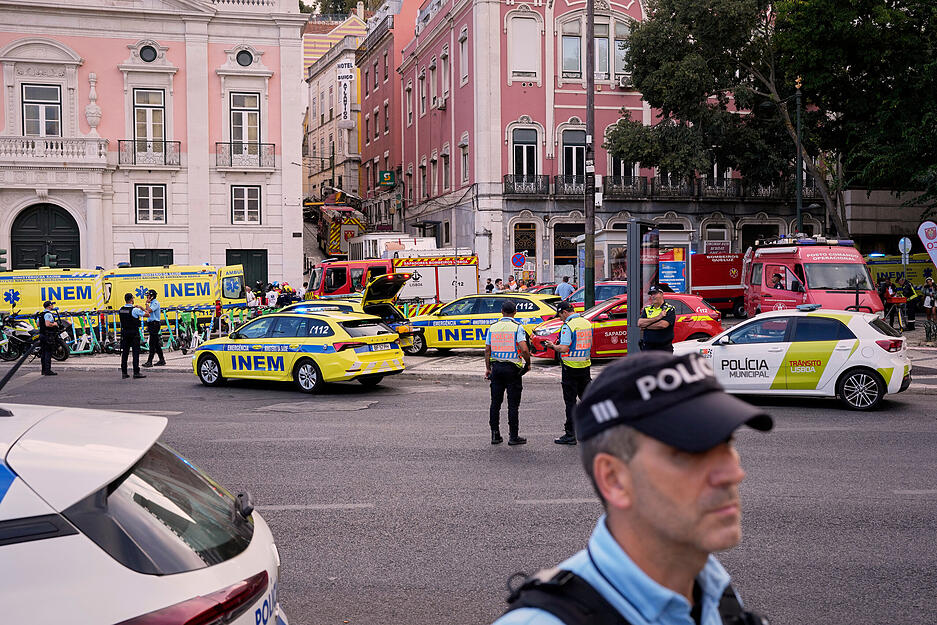 Der Unfall des auch bei Touristen beliebten Elevador da Gloria in Lissabon hat sich am Mittwochabend ereignet.