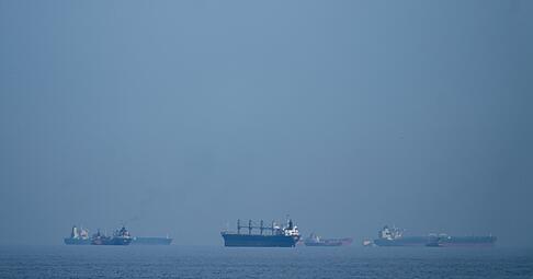 Der Schiffsverkehr ist in der Straße von Hormus während des Krieges weitgehend zum Erliegen gekommen. (Archivbild) Der Schiffsverkehr ist in der Straße von Hormus während des Krieges weitgehend zum Erliegen gekommen. (Archivbild)