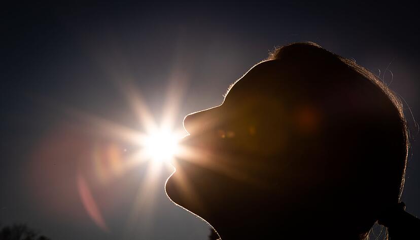 &Uuml;ber die Haut wird ein Gro&szlig;teil von Vitamin D im K&ouml;rper gebildet. (Symbolbild)