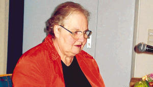 Monique Egli erinnerte im Albert-Schweitzer-Kinderdorf an den Namenspatron und dessen Frau Helene Schweitzer-Breslau.Foto: Stefanie Kurtz