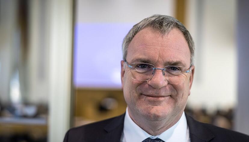 Der Koblenzer Generalstaatsanwalt Harald Kruse wundert sich, dass die Kreditkartenkriminalität bis nach Nordkorea reicht. (Archivbild)