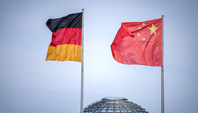 Die Volksrepublik ist ein &uuml;berragend wichtiger Markt f&uuml;r deutsche Unternehmen. Die deutsche Wirtschaft beklagt aber zunehmend Hemmnisse. Zugleich nimmt die weltweite Bedeutung Chinas als Wirtschaftsmacht zu. (Symbolbild)