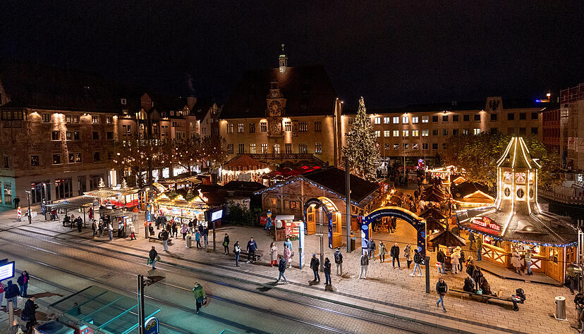 Ganze 31 Tage lang hat der Heilbronner Weihnachtsmarkt in der Innenstadt geöffnet. Ganze 31 Tage lang hat der Heilbronner Weihnachtsmarkt in der Innenstadt geöffnet.