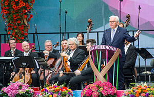 Frank-Walter Steinmeier spricht bei der Eröffnungsfeier für die Heilbronner Bundesgartenschau. Foto: Mario Berger