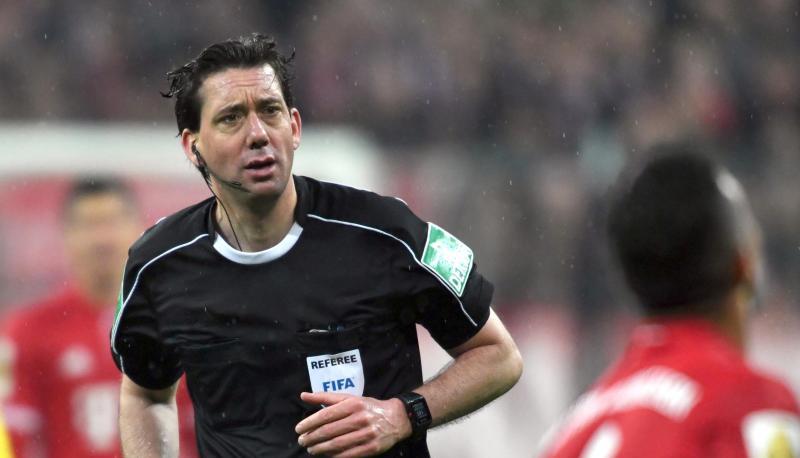 Schiedsrichter Manuel Gräfe hat seine Kritik bekräftigt. Foto: Peter Kneffel